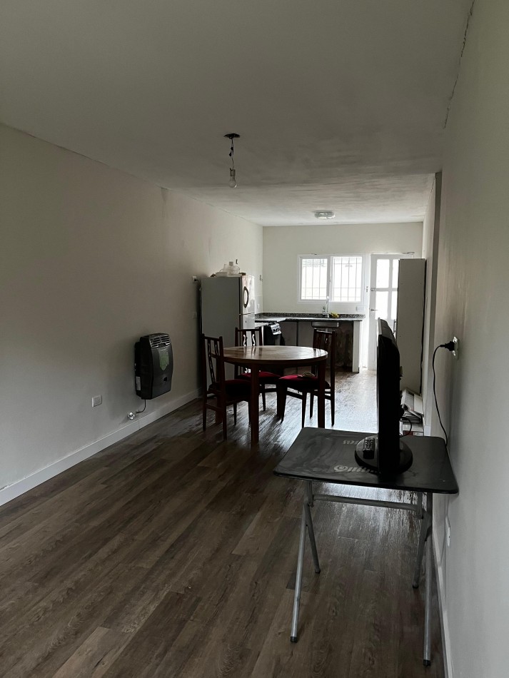 CASA EN VENTA. 3 AMBIENTES. ITUZAINGO 7200