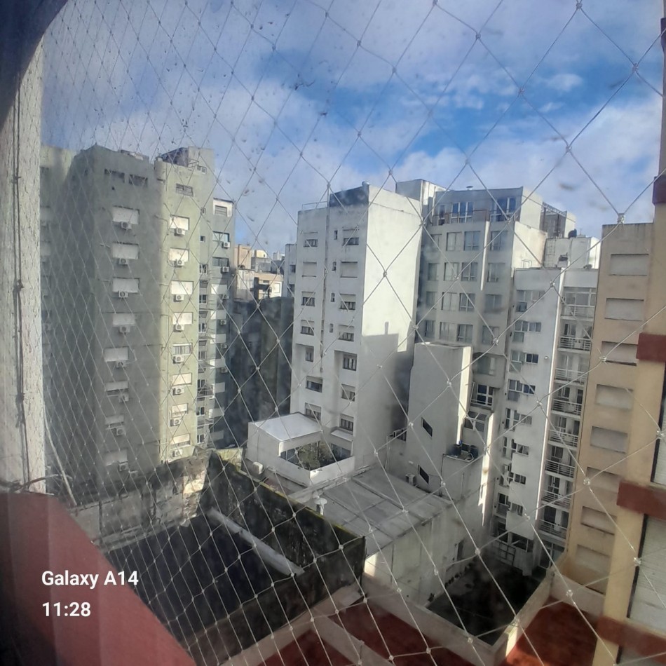 Departamento 2 ambientes centrico y luminoso.