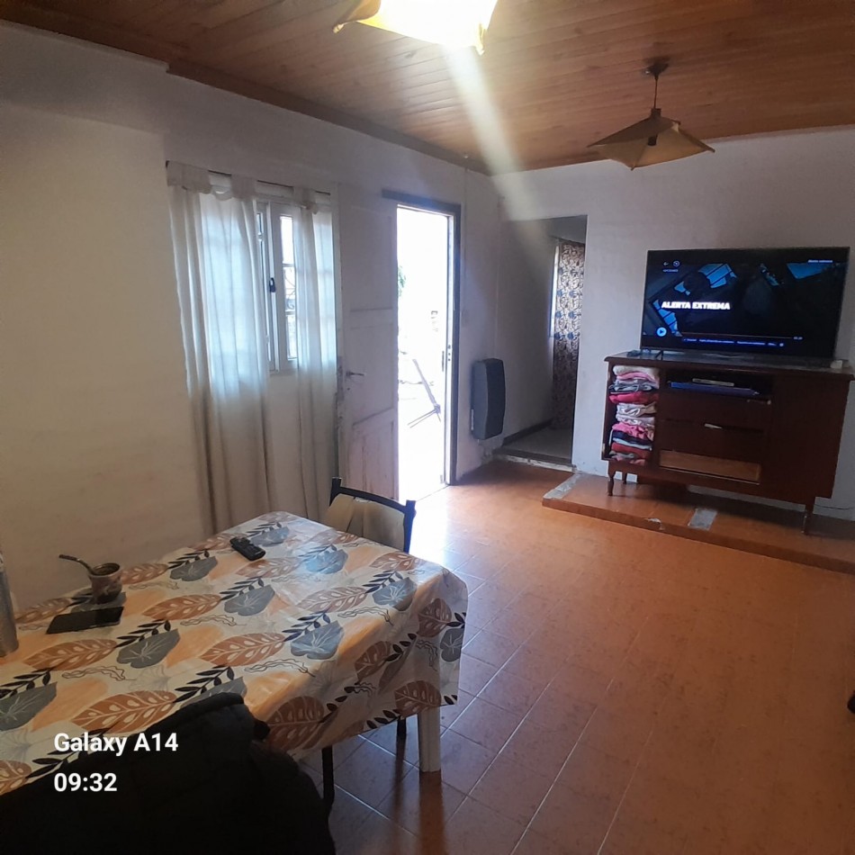 EN VENTA. CASA ESTILO MEDITERRANEO. ZONA FORTUNATO DE LA PLAZA Y DOLORES