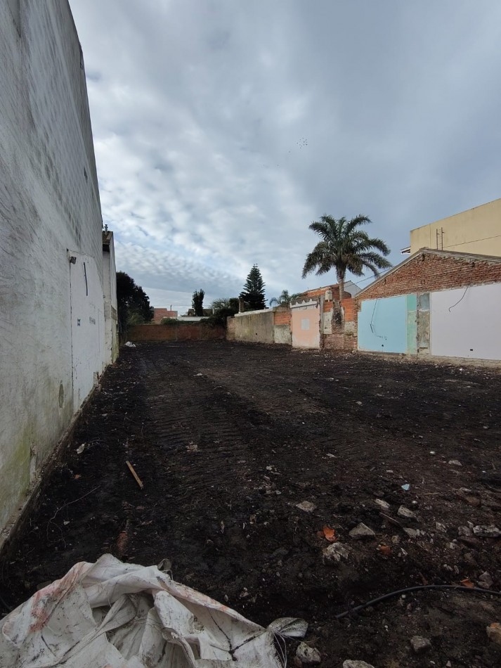 TERRENO EN BARRIO VILLA PRIMERA