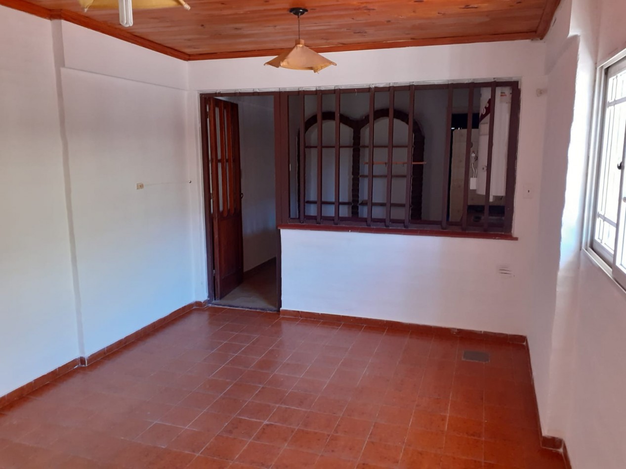 EN VENTA. CASA ESTILO MEDITERRANEO. ZONA FORTUNATO DE LA PLAZA Y DOLORES