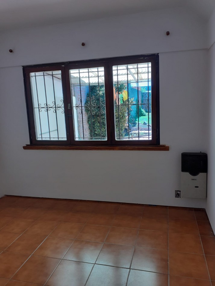 EN VENTA. CASA ESTILO MEDITERRANEO. ZONA FORTUNATO DE LA PLAZA Y DOLORES