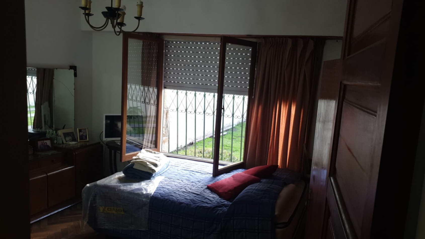 TERRENO EN BARRIO POMPEYA CON CHALET A RECICLAR