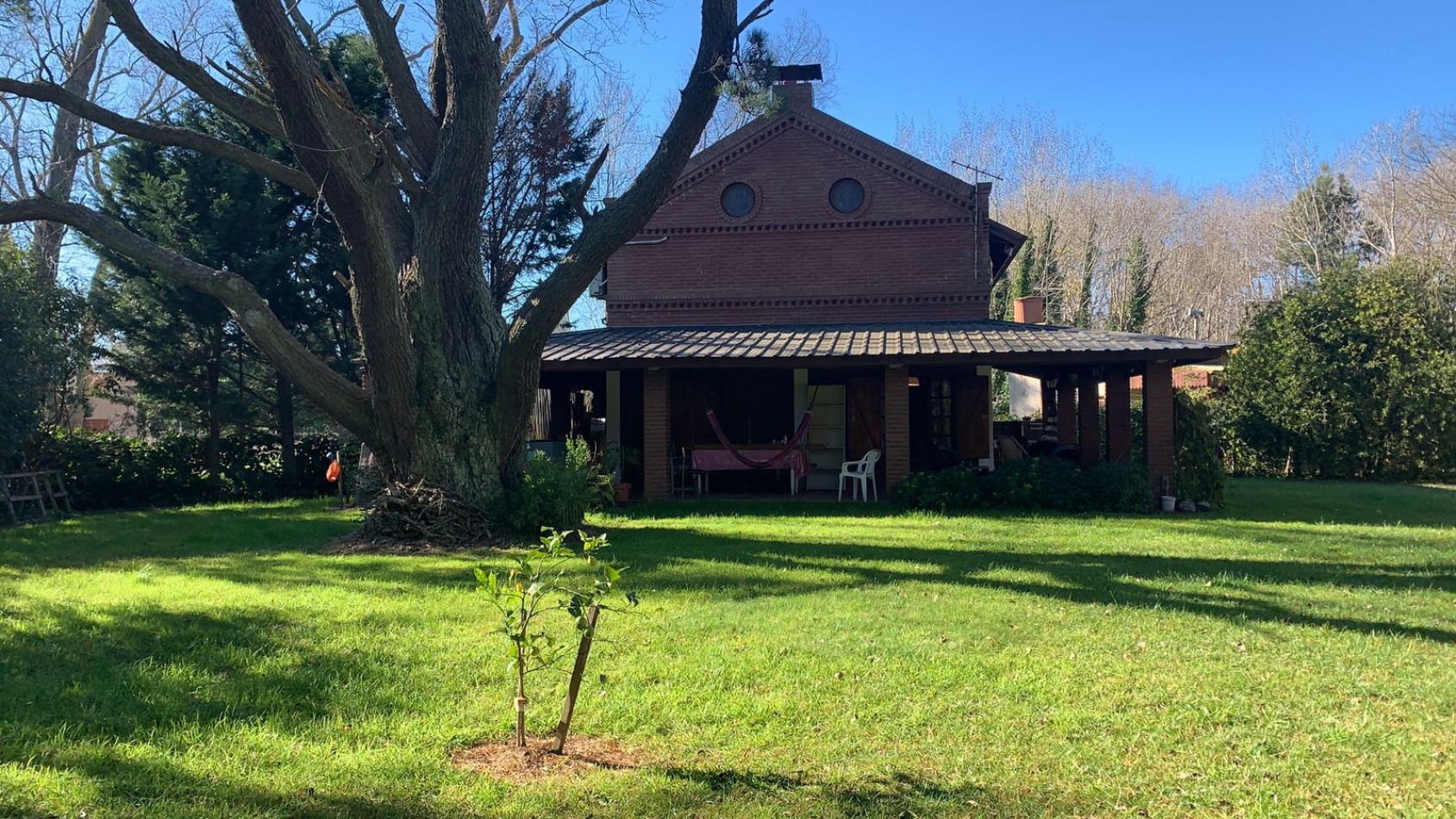 Chalet sobre 5 lotes en Mar de Cobo