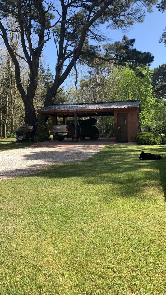 Chalet sobre 5 lotes en Mar de Cobo