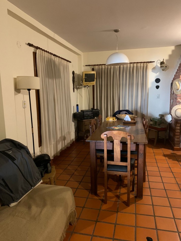 Chalet sobre 5 lotes en Mar de Cobo