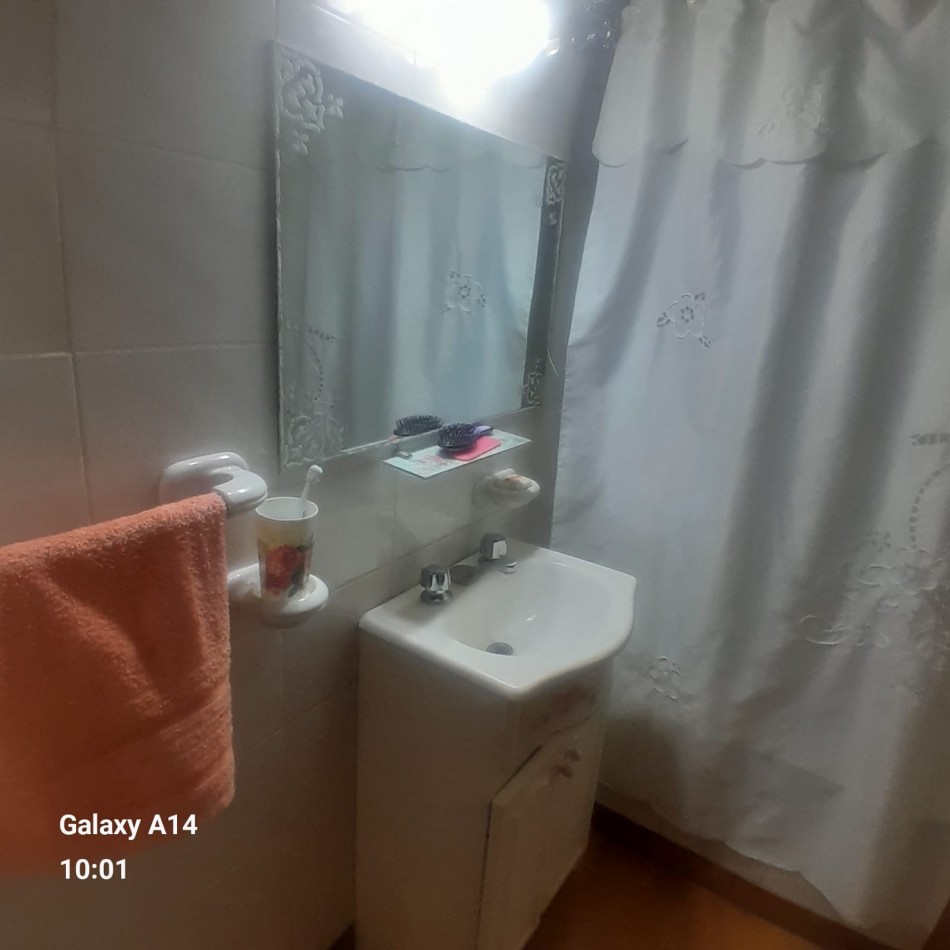 CHALET 3 AMBIENTES MAS DEPTO 2 AMBIENTES