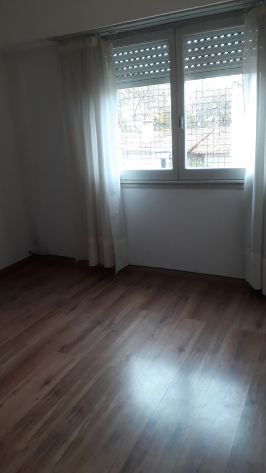 DEPARTAMENTO DE 3 AMBIENTES EN EDIFICIO COMPLEJO CERRADO