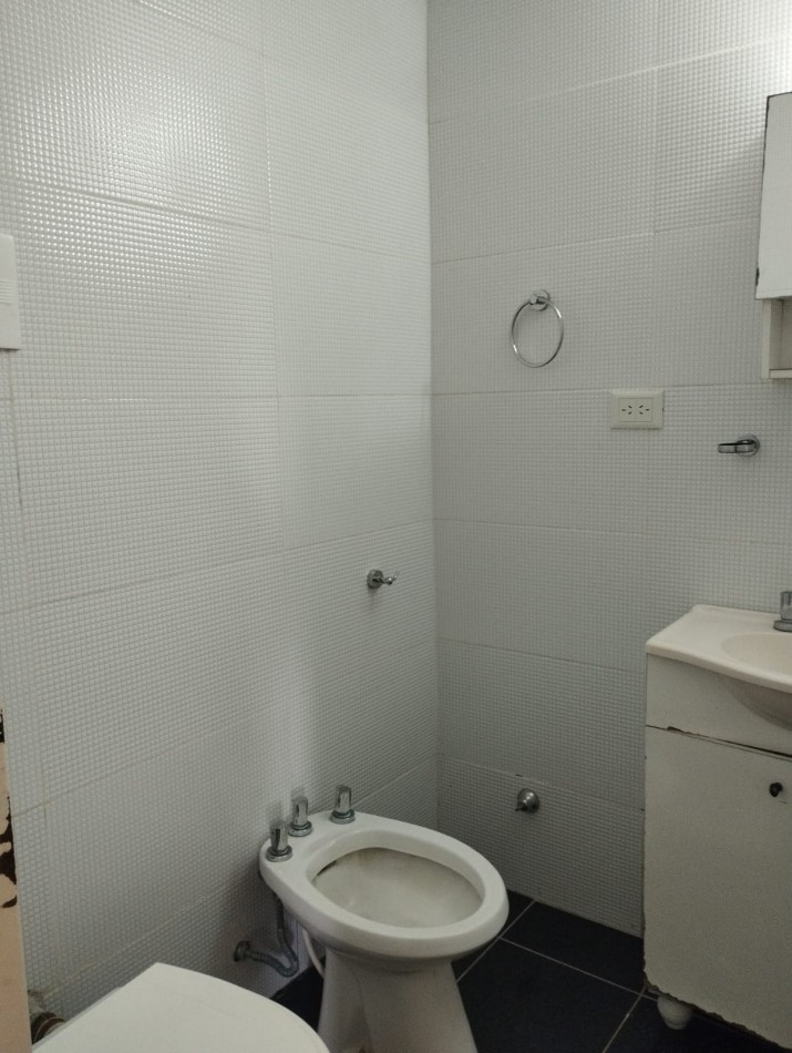 DEPTO 3 AMBIENTES EN COMPLEJO CERRADO VILLA PRIMERA