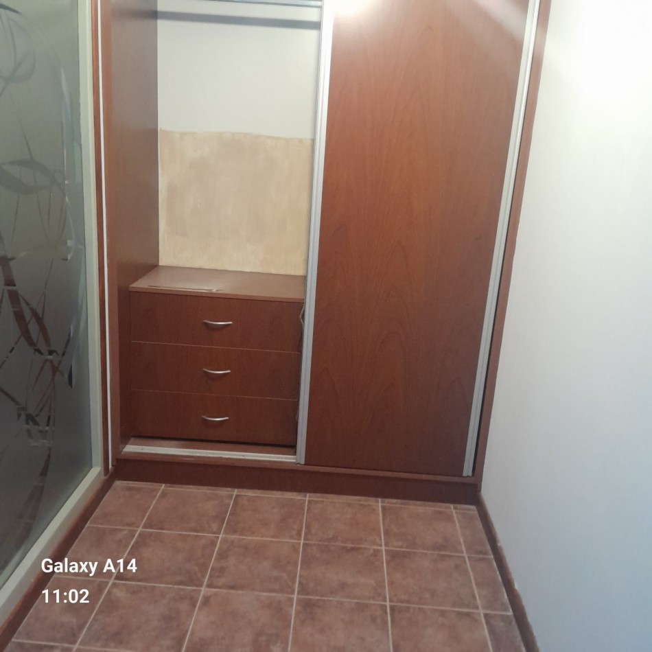 CASA EN 2 PLANTAS EN BARRIO LOPEZ DE GOMARA