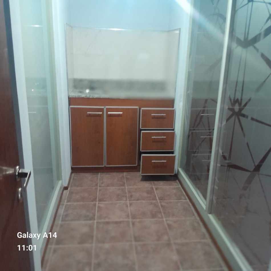 CASA EN 2 PLANTAS EN BARRIO LOPEZ DE GOMARA