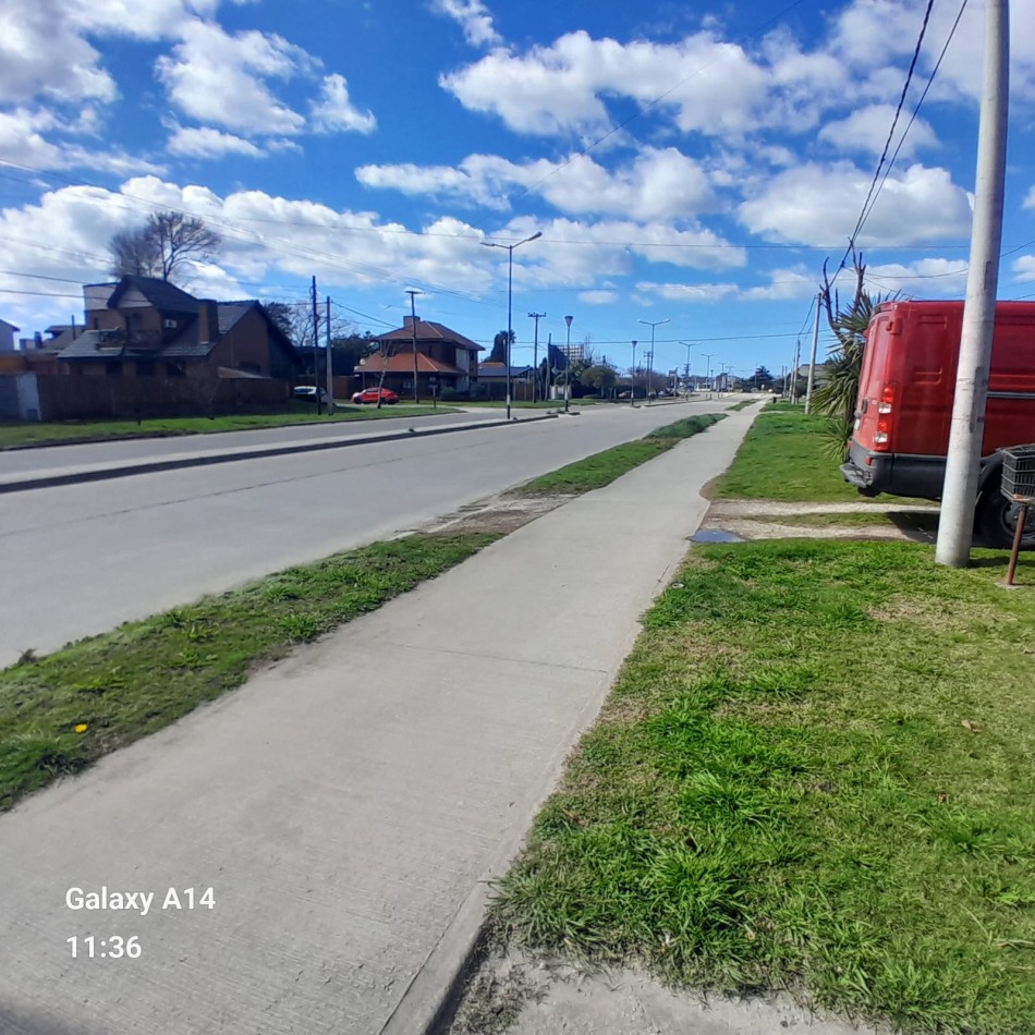 CHALET DE 3 AMBIENTES EN BARRIO LA FLORIDA