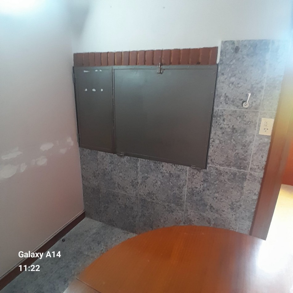 CHALET DE 3 AMBIENTES EN BARRIO LA FLORIDA