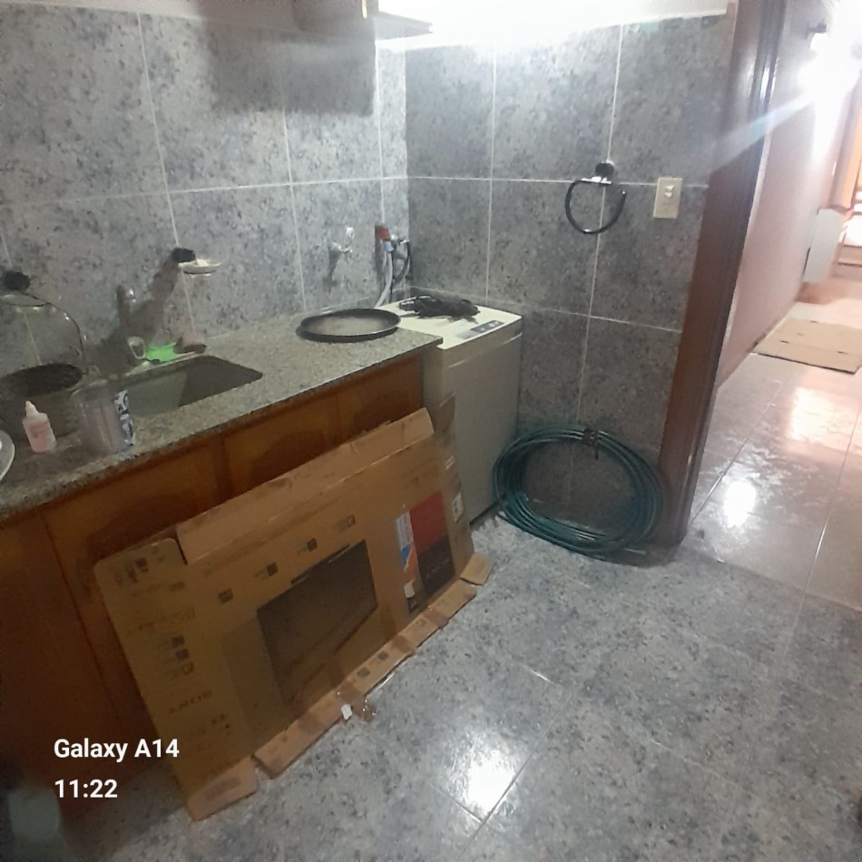 CHALET DE 3 AMBIENTES EN BARRIO LA FLORIDA