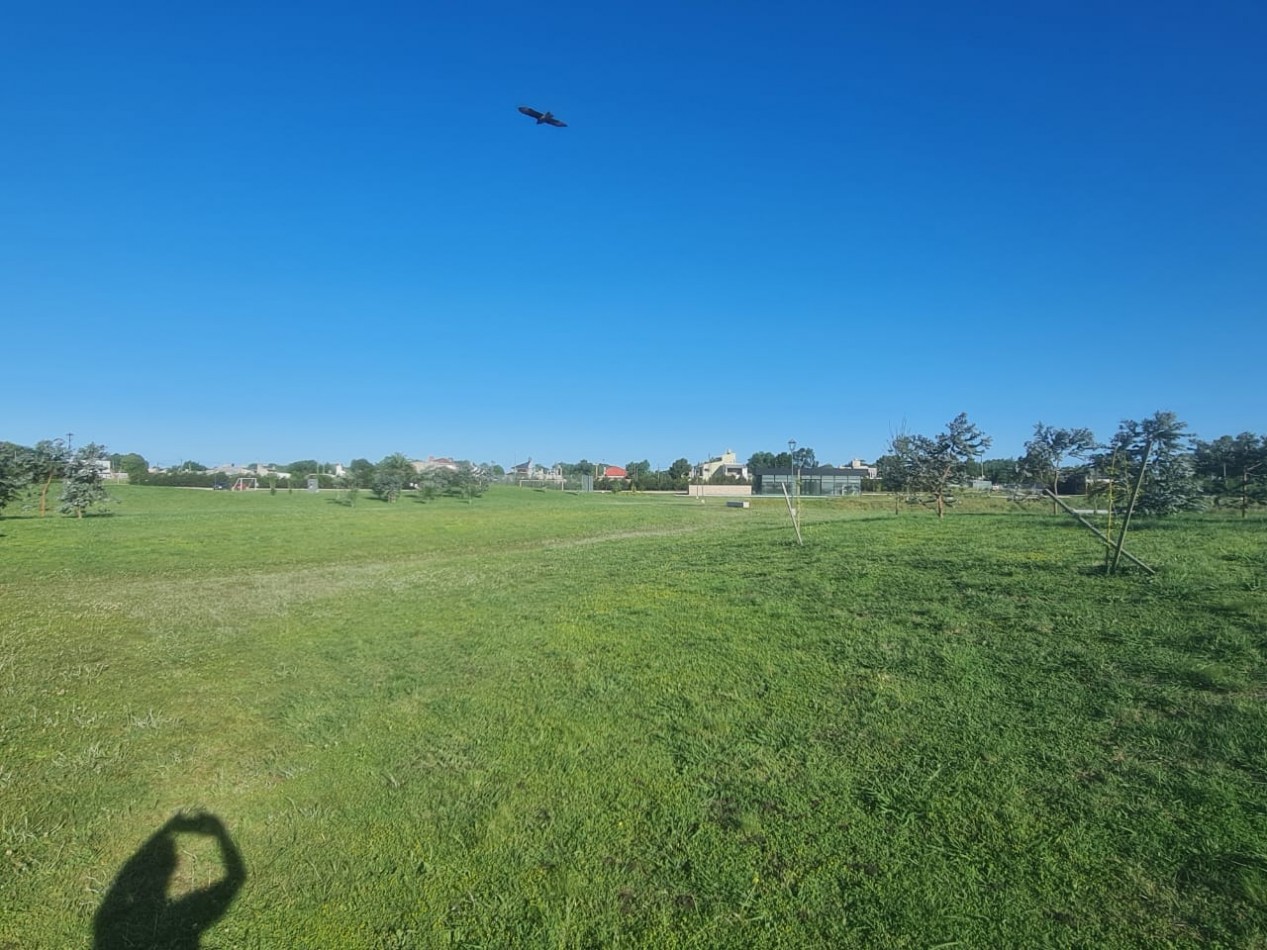 LOTE 760 mts EN BARRIO LA CERCANIA. POSIBILIDAD FINANCIACION