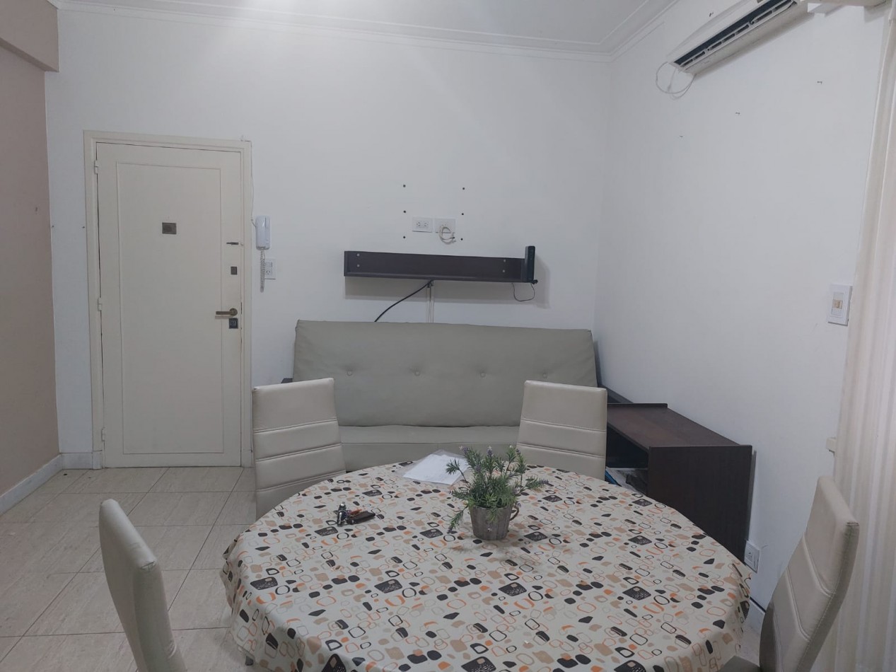 DEPARTAMENTO DE 2 AMBIENTES EN ZONA PLAZA COLON