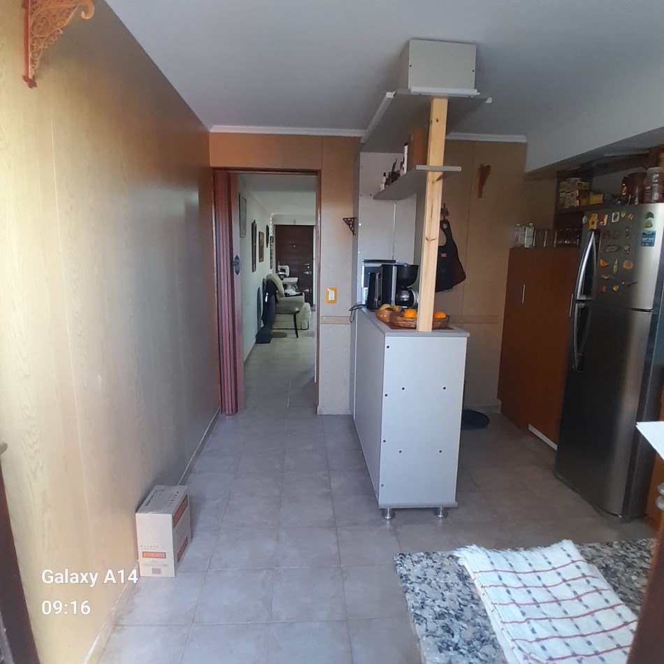 DUPLEX DE TRES AMBIENTES EN BARRIO VILLA PRIMERA