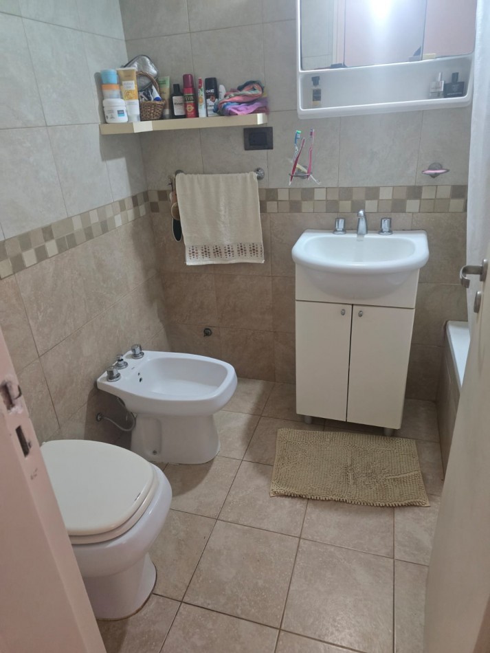 DEPARTAMENTO DE 3 AMBIENTES EN PREDIO CERRADO