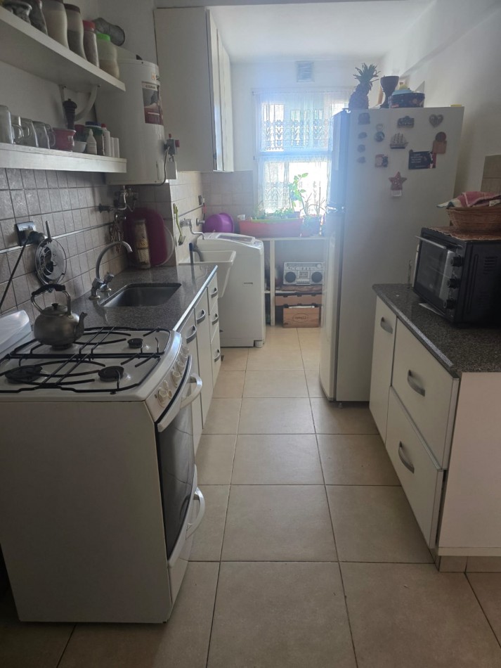 DEPARTAMENTO DE 3 AMBIENTES EN PREDIO CERRADO