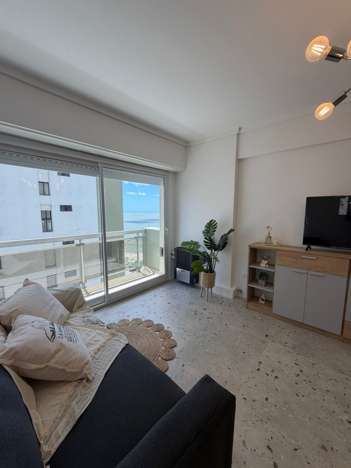 DEPARTAMENTO DE 2 AMBIENTES CON VISTA AL MAR