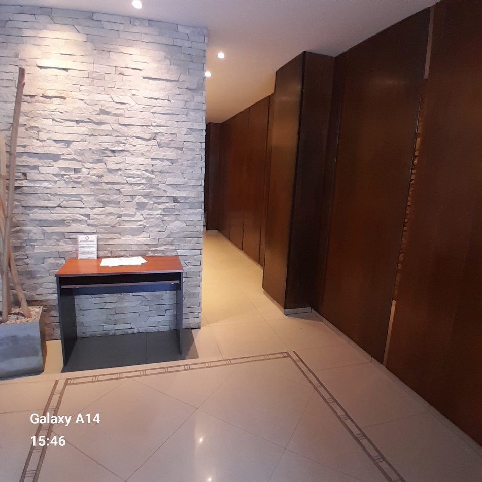 DEPARTAMENTO DE 2 AMBIENTES EN EDIFICIO CRONOS