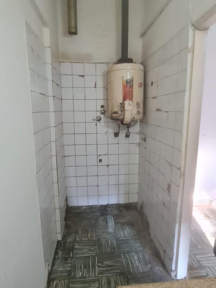 EN BLOCK: DOS PHS Y UN DEPTO O LOCAL EN BARRIO VILLA PRIMERA.  