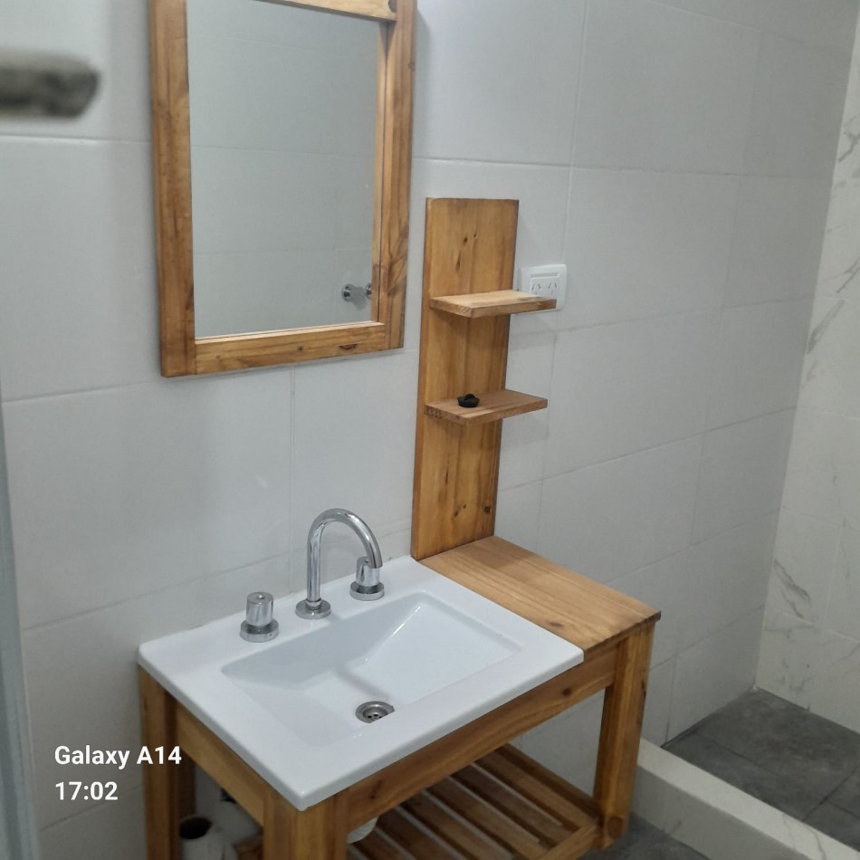 PH DE 3 AMBIENTES EN PLANTA BAJA A LA CALLE