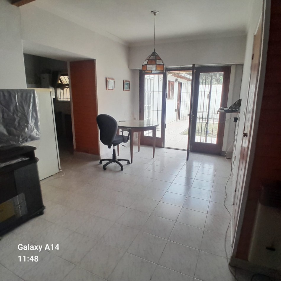 CASA DE 3 AMBIENTES EN BARRIO LOS PINARES