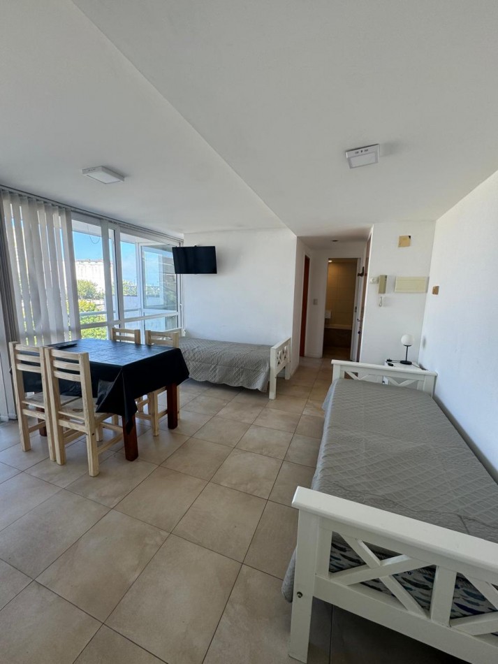 DOS AMBIENTES AMOBLADO EN ZONA BENDU