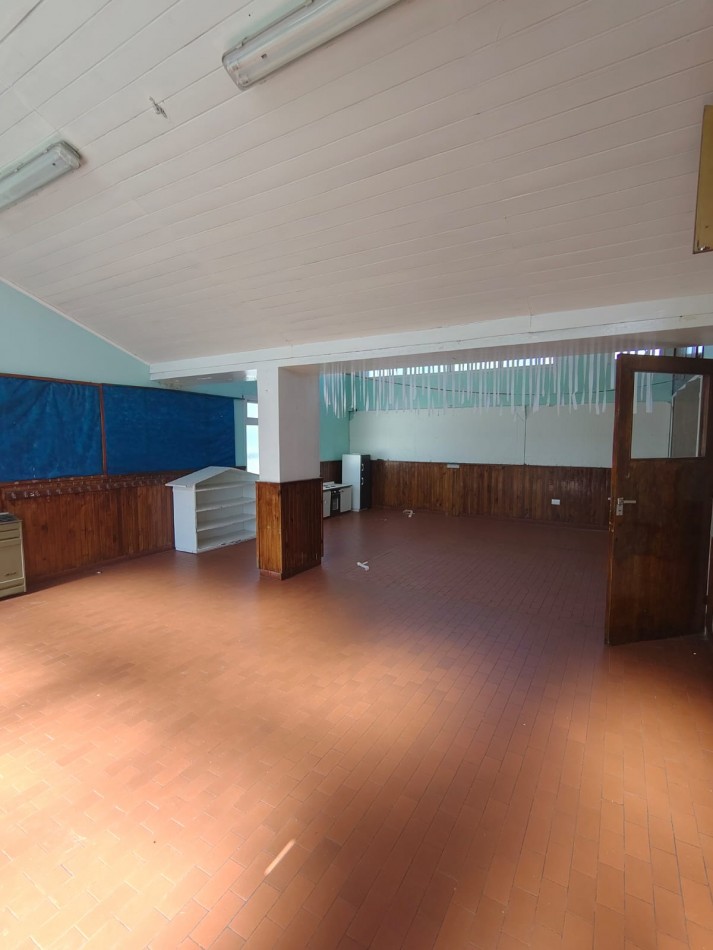 IMPORTANTE PROPIEDAD PARA USO PROFESIONAL O INSTITUCIONAL