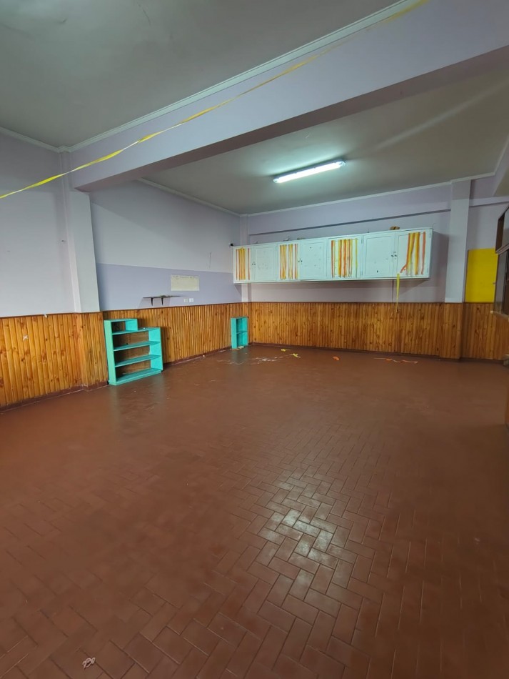 IMPORTANTE PROPIEDAD PARA USO PROFESIONAL O INSTITUCIONAL