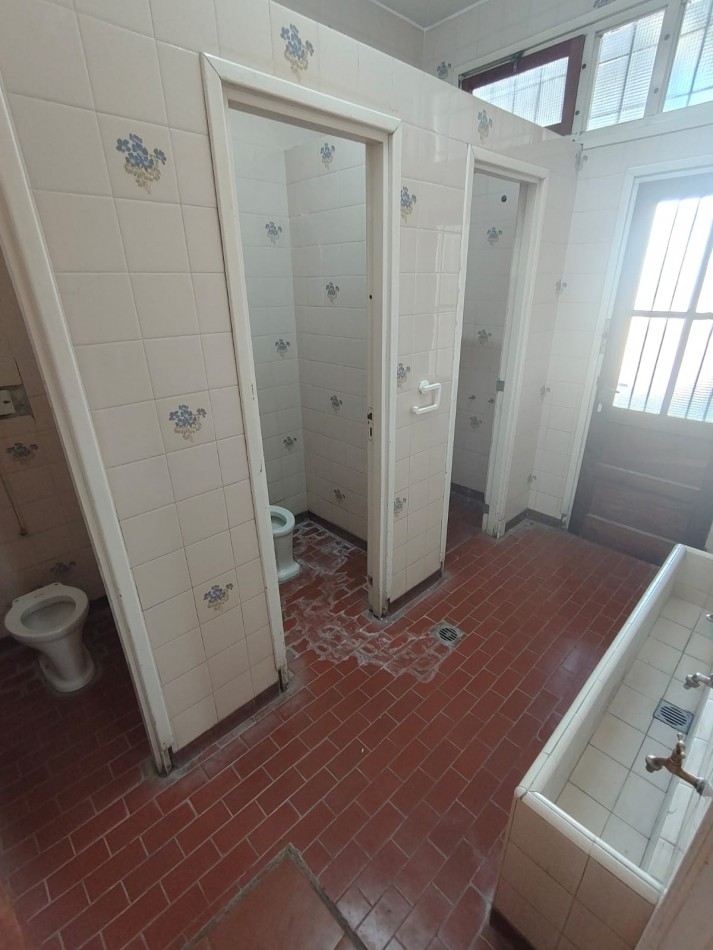 IMPORTANTE PROPIEDAD PARA USO PROFESIONAL O INSTITUCIONAL