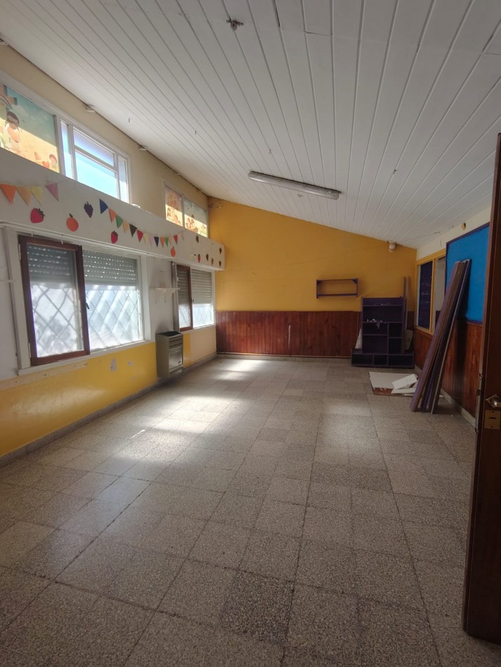 IMPORTANTE PROPIEDAD PARA USO PROFESIONAL O INSTITUCIONAL