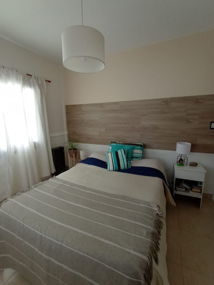 PH DE 3 AMBIENTES EN BARRIO CAISAMAR