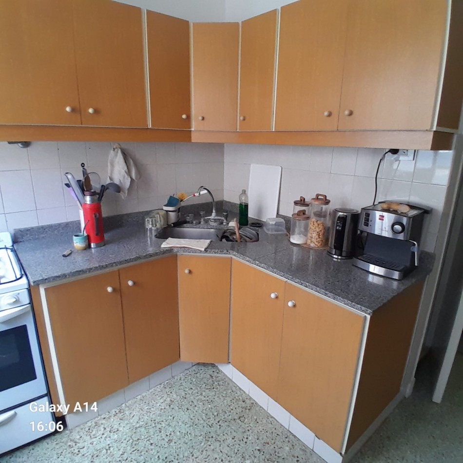 DEPARTAMENTO DE 3 AMBIENTES EN ZONA CENTRO