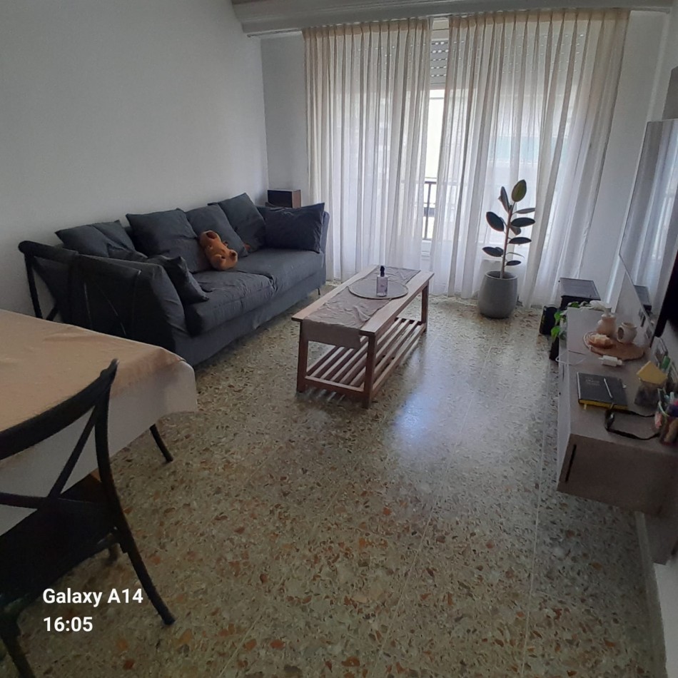 DEPARTAMENTO DE 3 AMBIENTES EN ZONA CENTRO