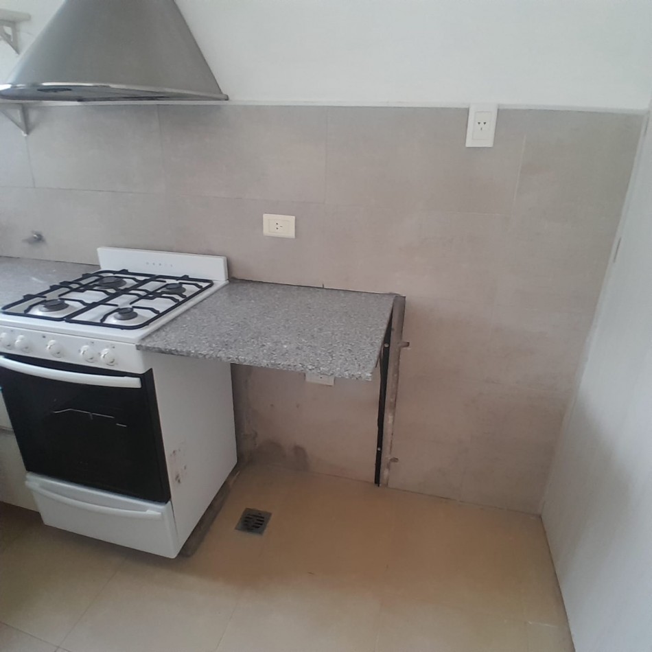 SEMIPISO DE 2 AMBIENTES A LA CALLE, APTO CREDITO