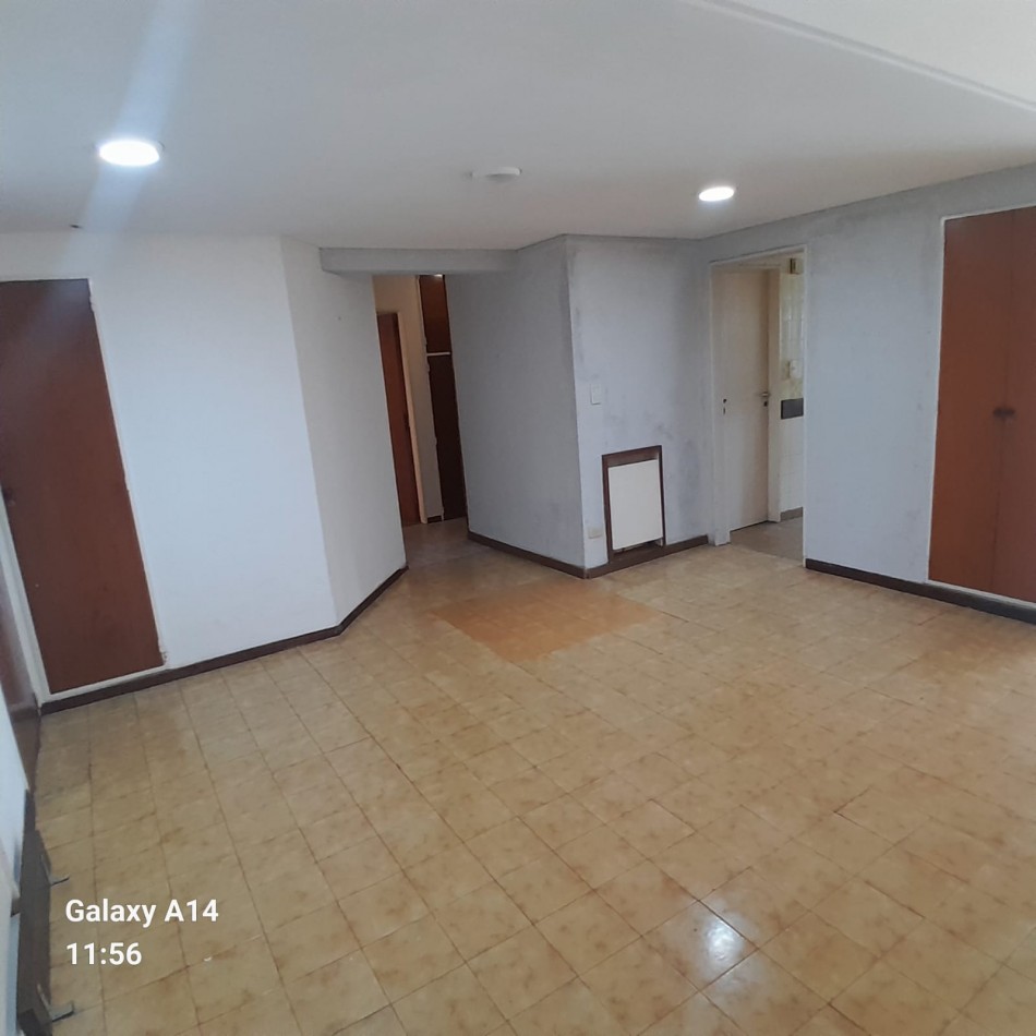 DEPARTAMENTO DE 5 AMBIENTES EN LA ZONA DE GUEMES