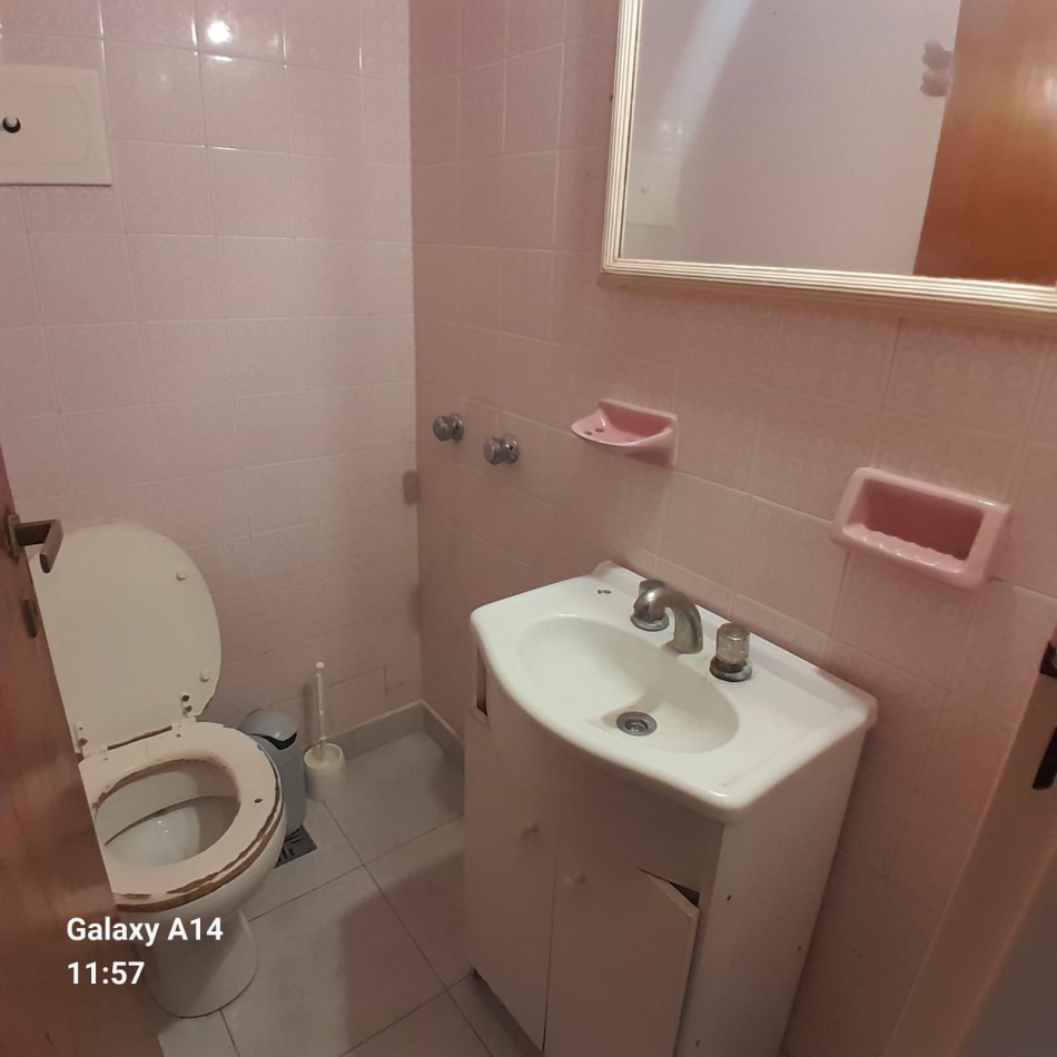 DEPARTAMENTO DE 5 AMBIENTES EN LA ZONA DE GUEMES