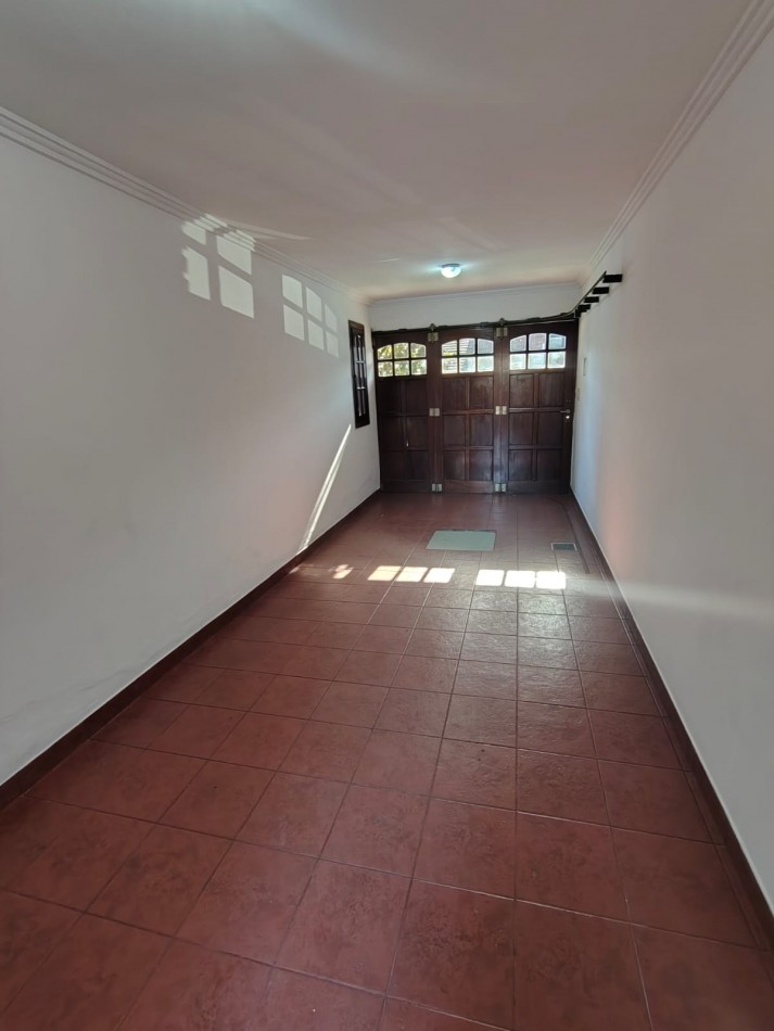 HERMOSO PH DE 4 AMBIENTES AMPLIO Y LUMINOSO