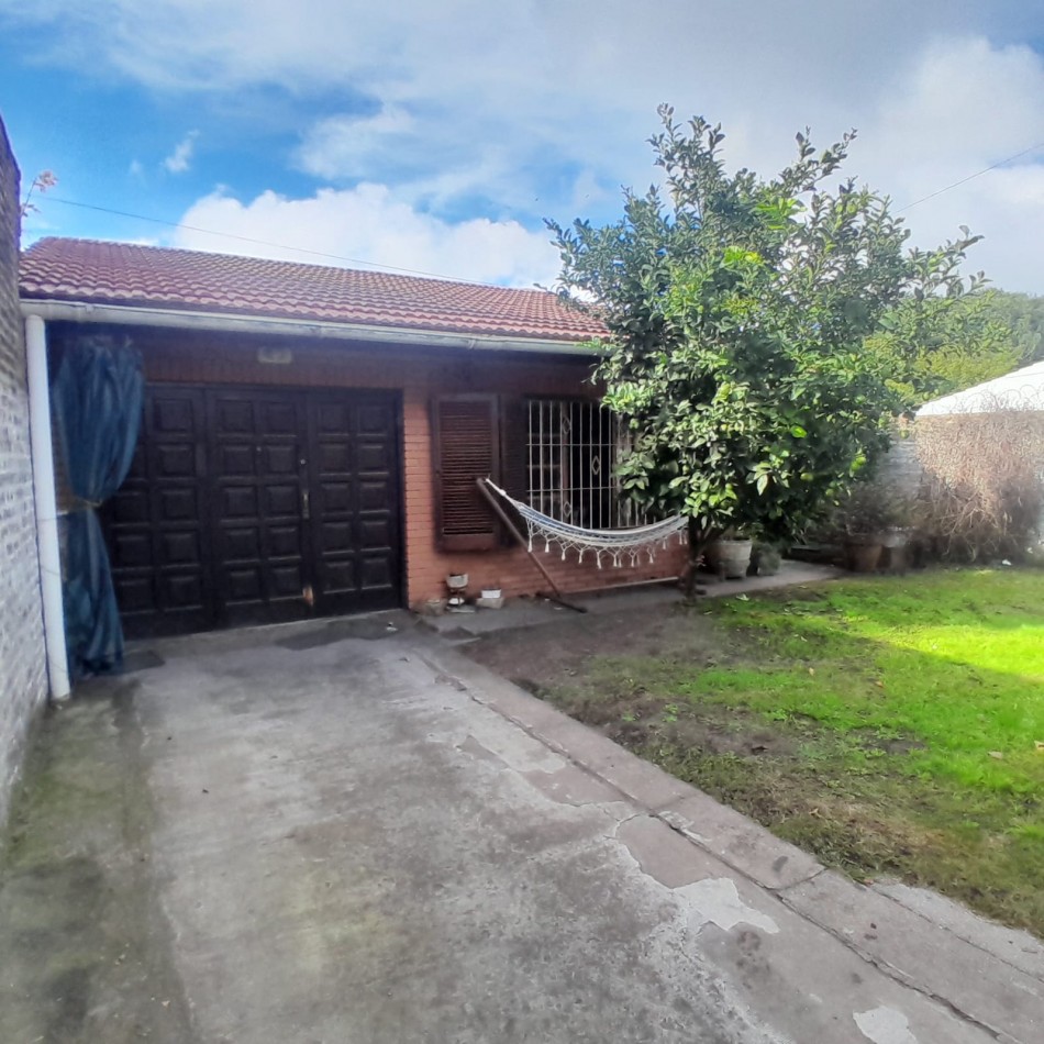 CHALET DE 2 AMBIENTES EN ARAGON Y PELAYO