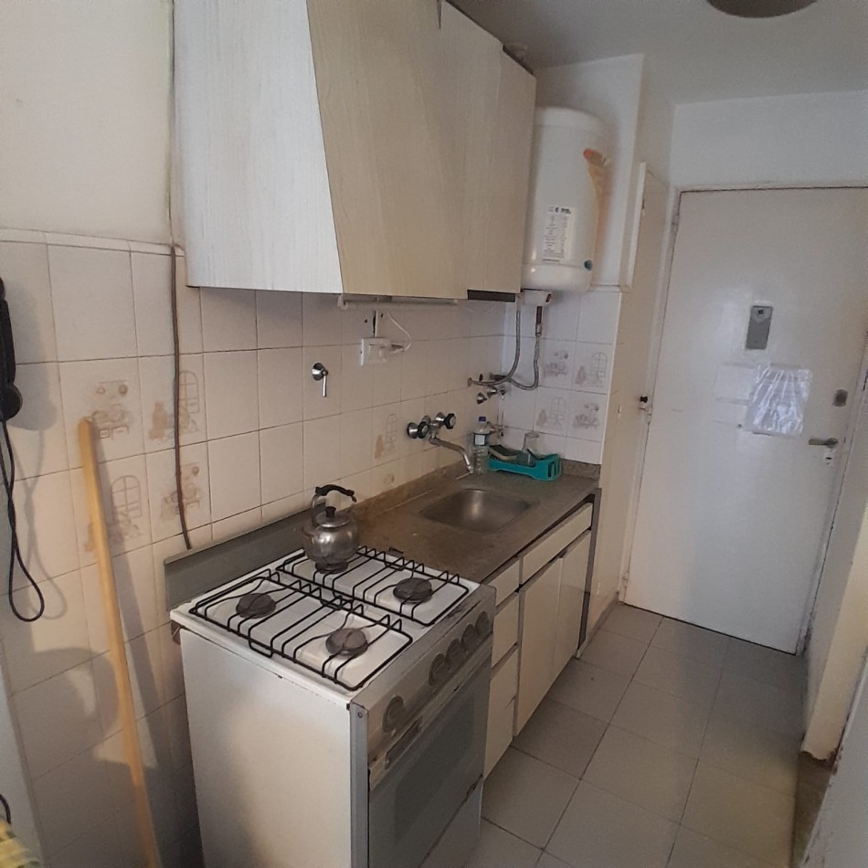 DEPARTAMENTO DE 1 AMBIENTE A METROS DEL MAR