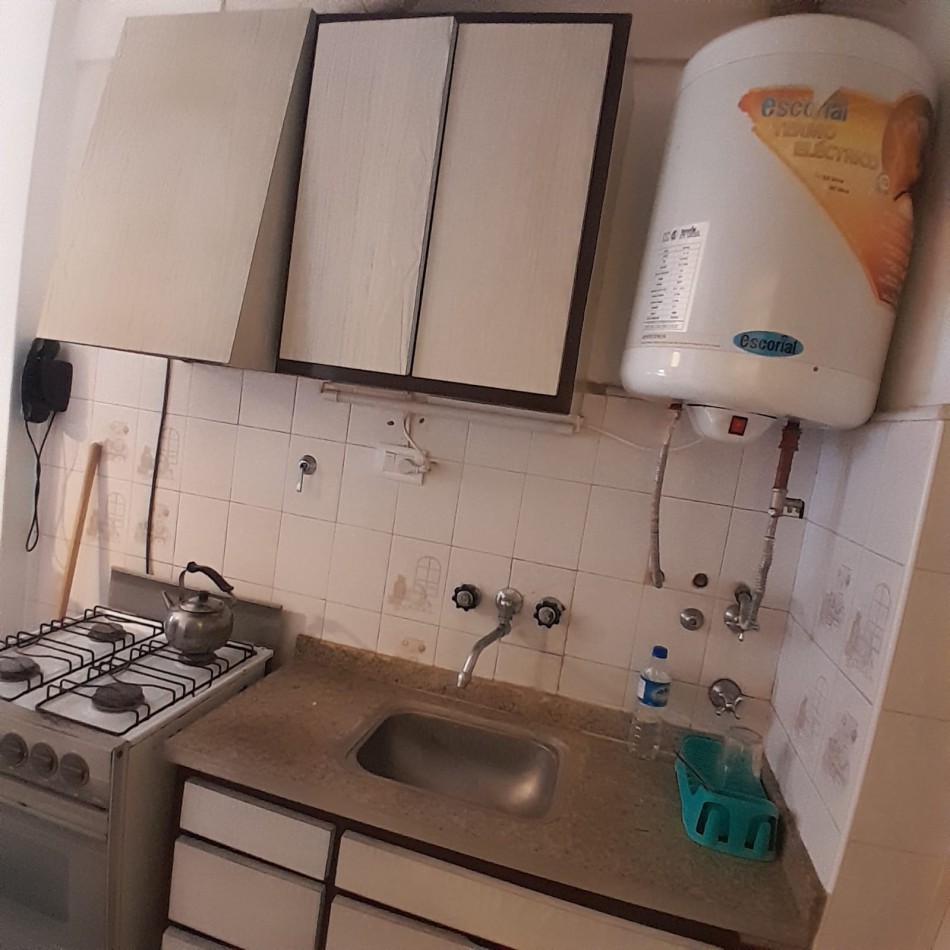 DEPARTAMENTO DE 1 AMBIENTE A METROS DEL MAR