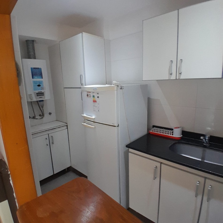 DEPARTAMENTO DE 3 AMBIENTES EN VARESE