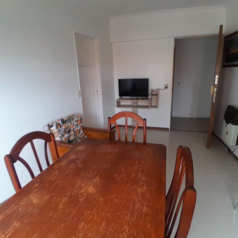 DEPARTAMENTO DE 3 AMBIENTES EN VARESE