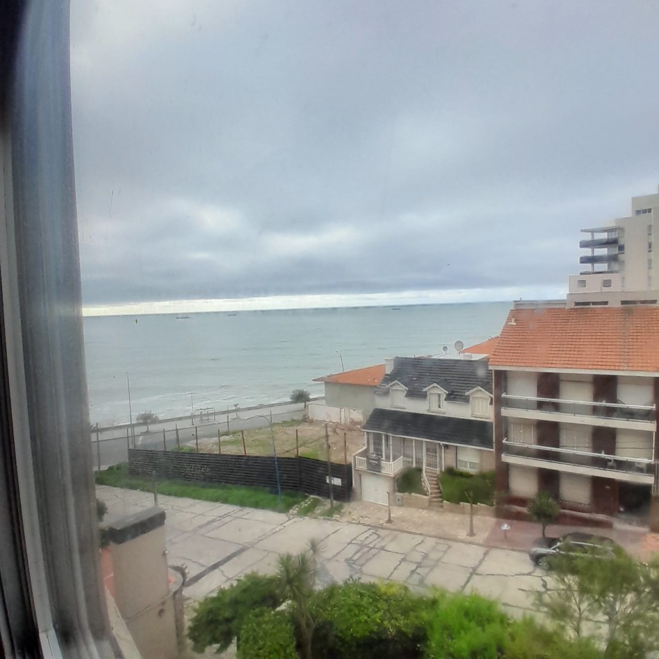 DEPARTAMENTO DE 3 AMBIENTES EN VARESE