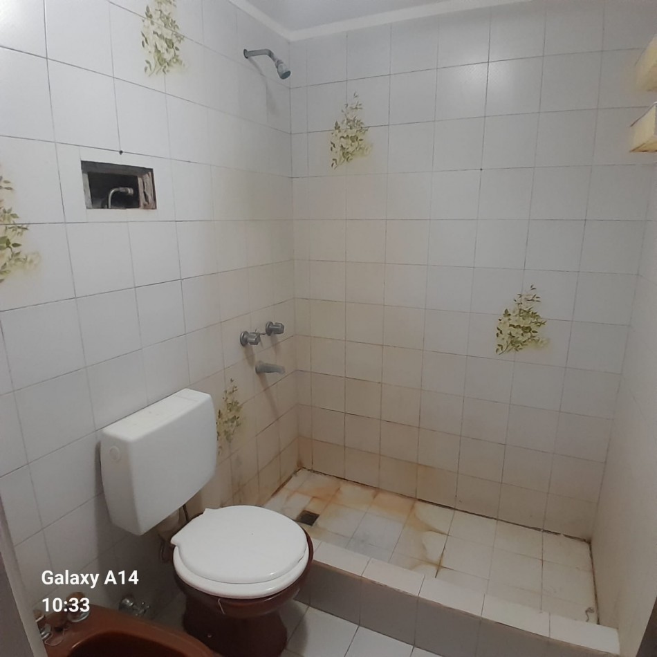 DEPARTAMENTO TIPO DUPLEX DE 3 AMBIENTES EN ZONA MOGOTES