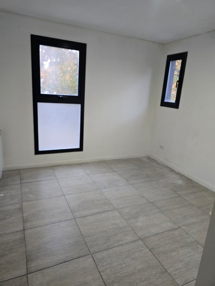 DEPARTAMENTO 2 AMBIENTES EN ZONA TEJEDOR Y CONSTITUCION
