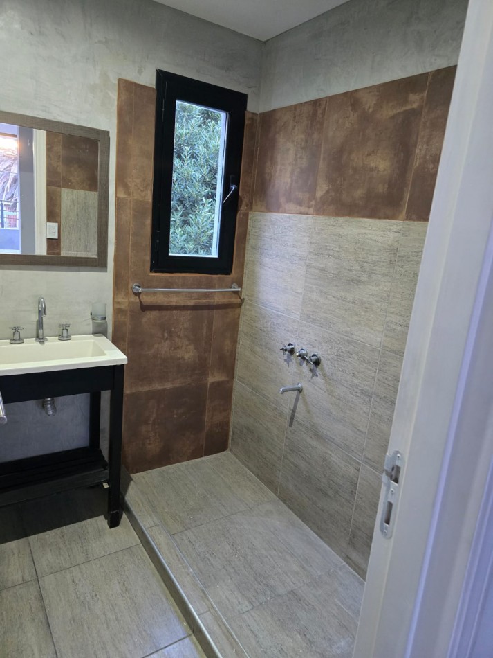 DEPARTAMENTO 2 AMBIENTES EN ZONA TEJEDOR Y CONSTITUCION