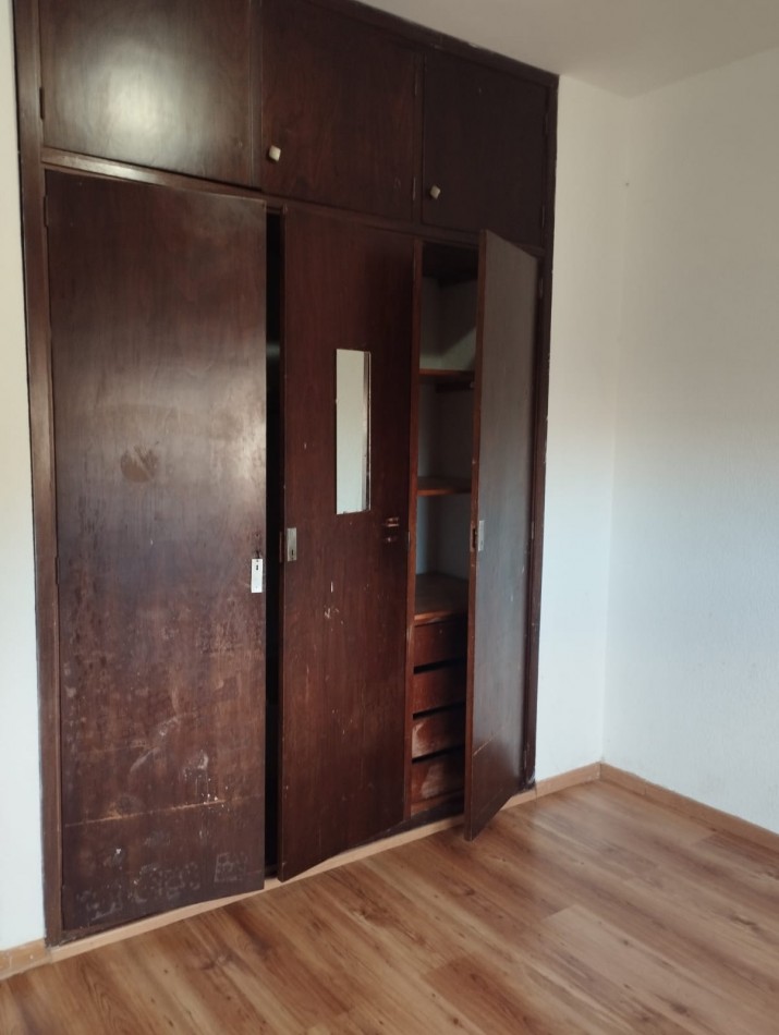 3 AMBIENTES EN COMPLEJO CERRADO EN BARRIO VILLA PRIMERA. APTO CREDITO. CON RENTA
